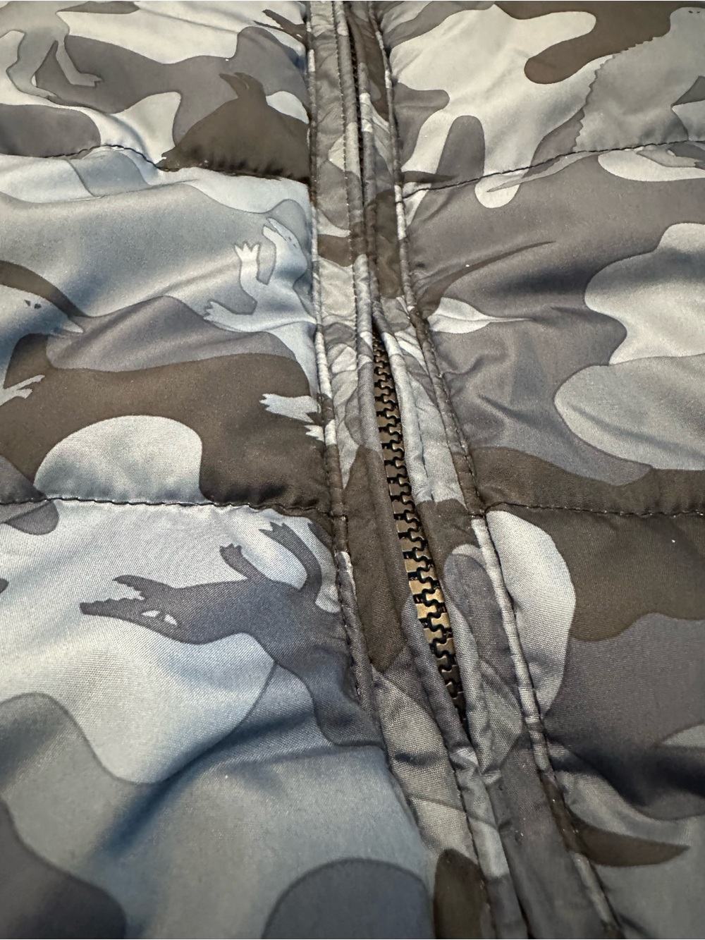 GAP Infant Dinosaur Blue Camouflage Puffer Bunting Snowsuit Winter 3-6 Months - Picture 7 of 7